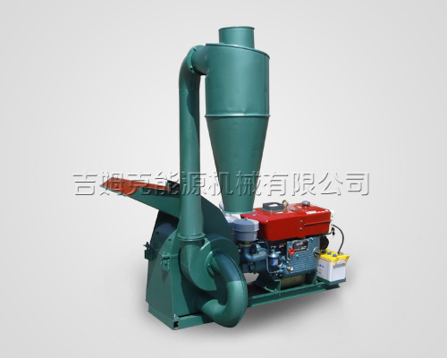 錘片（piàn）式粉碎（suì）機柴油機型