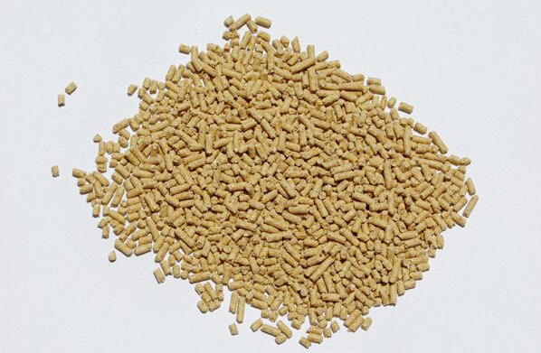 绿巨人草莓丝瓜秋葵榴莲在线飼料顆粒機廠家專業生產鳥飼料顆粒機設備