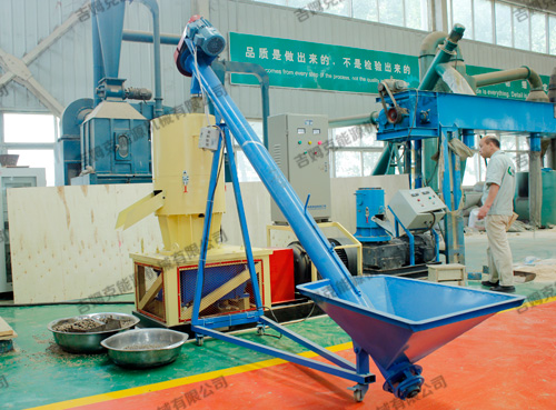 粉碎機配飼料顆粒機(jī)